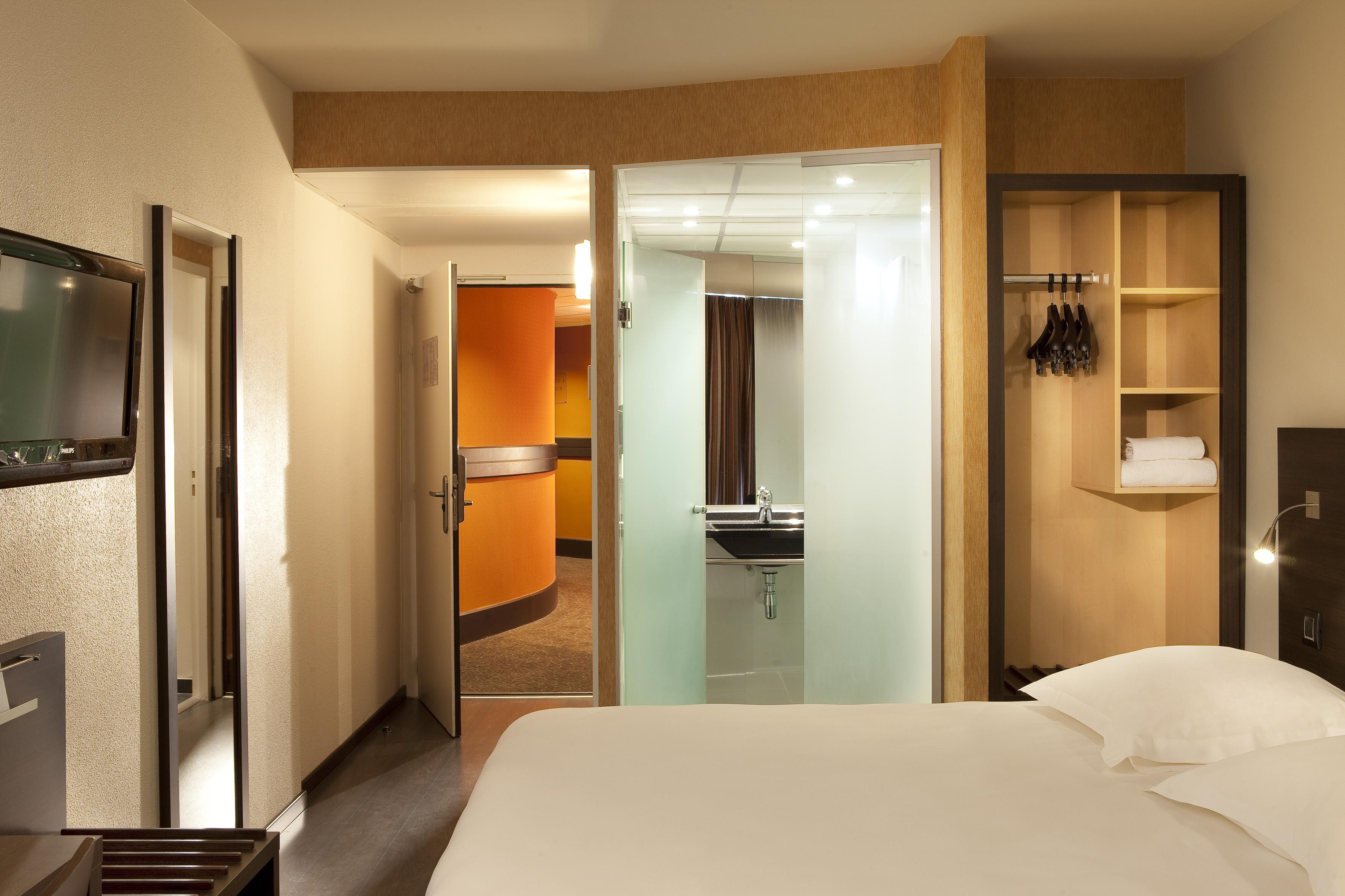 Escale Oceania Pornichet La Baule Hotell Exteriör bild